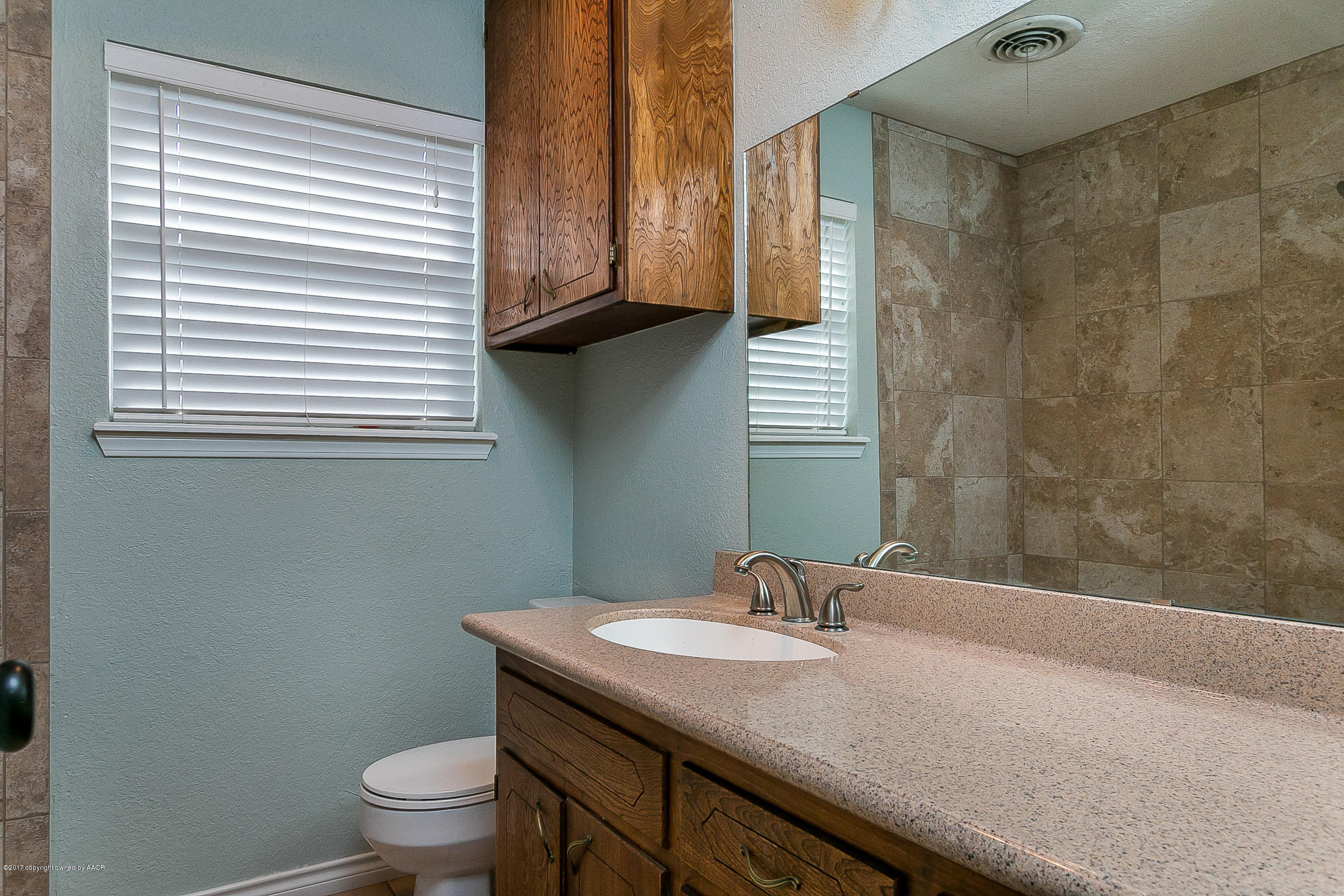 8118 Goodnight Trail Amarillo, TX 79110 - Photo 13 of 22 013_Bathroom 2