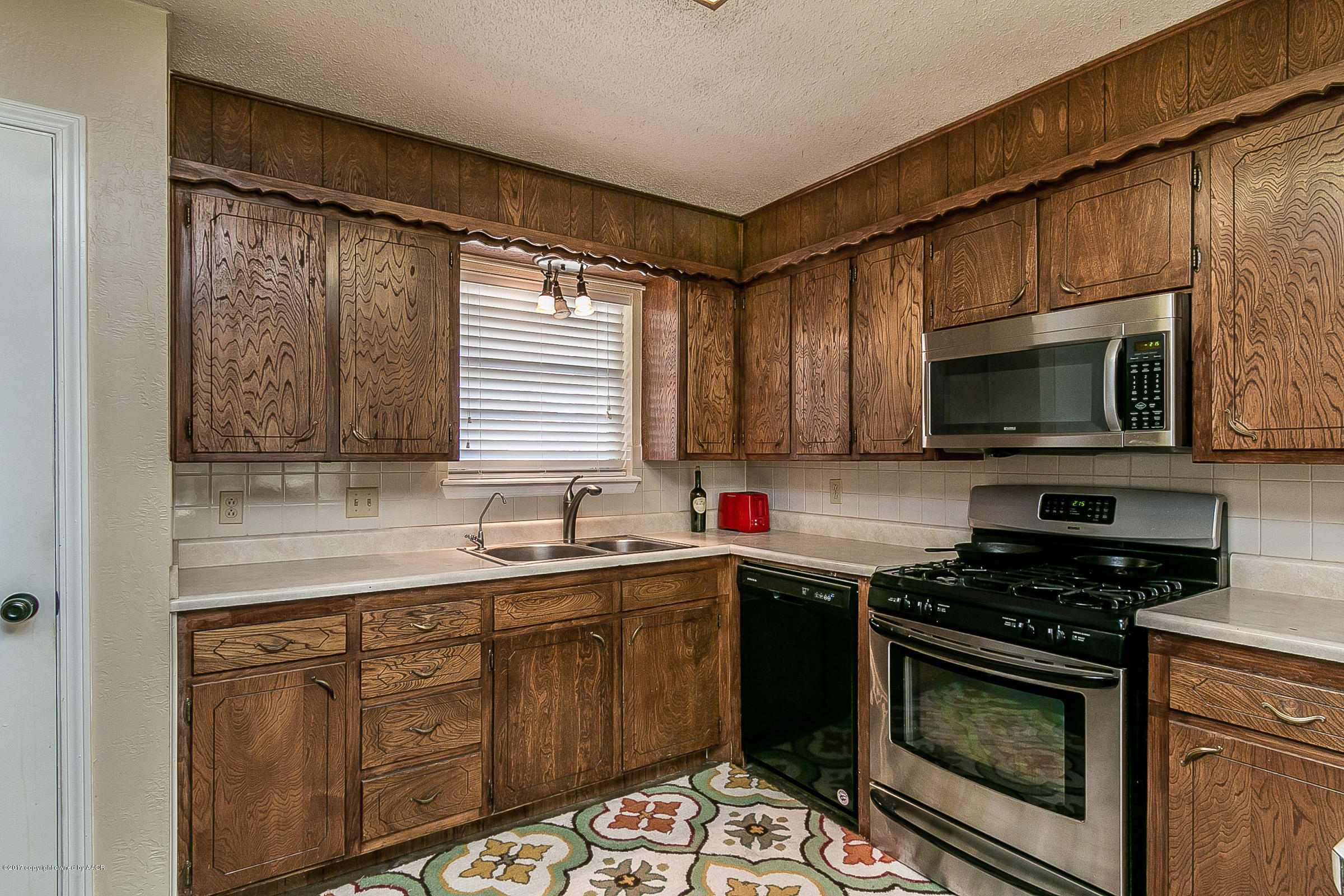 8118 Goodnight Trail Amarillo, TX 79110 - Photo 5 of 22 005_Kitchen