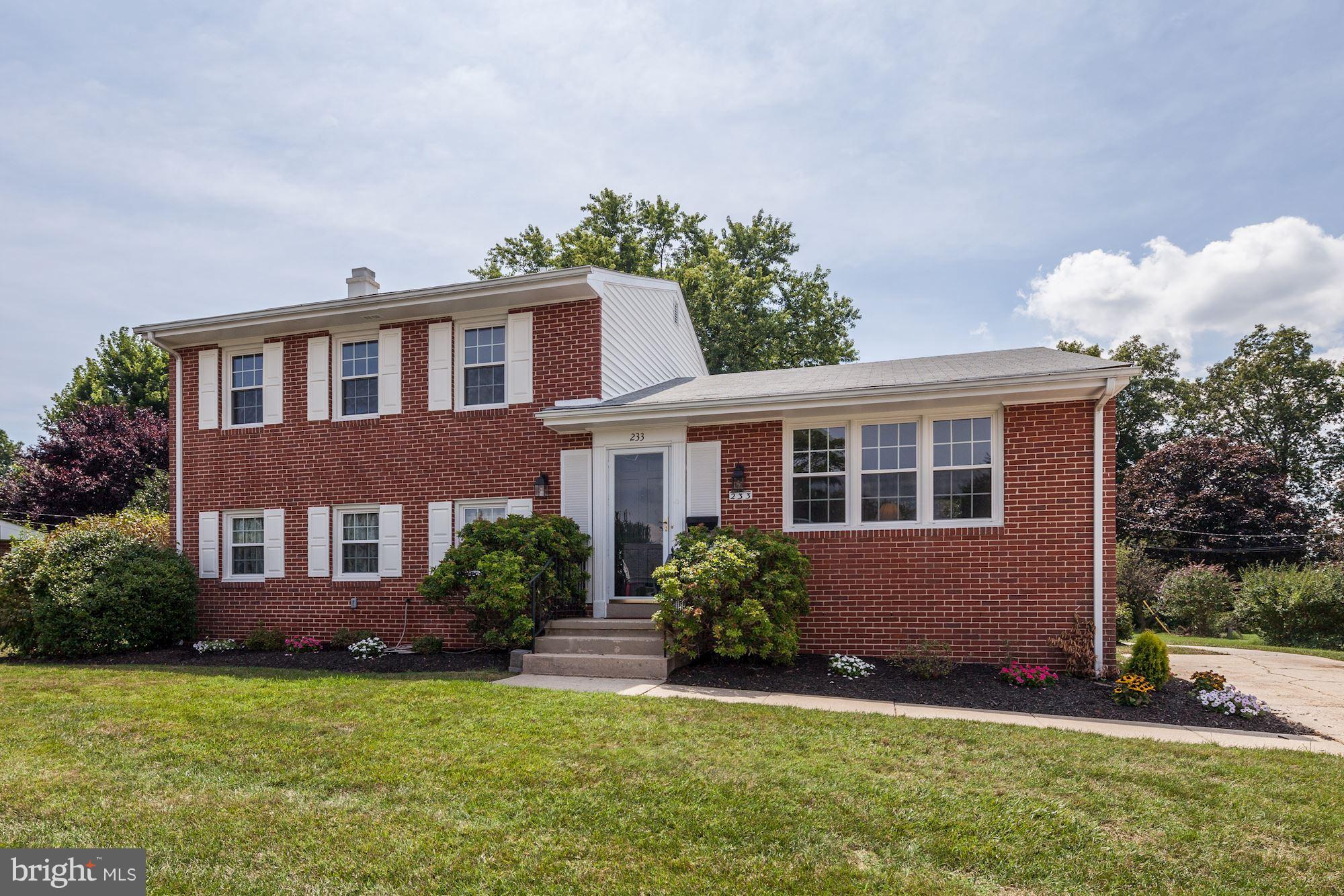 233 Chantrey Road Lutherville-Timonium, MD 21093 - Photo 1 of 13 Front view