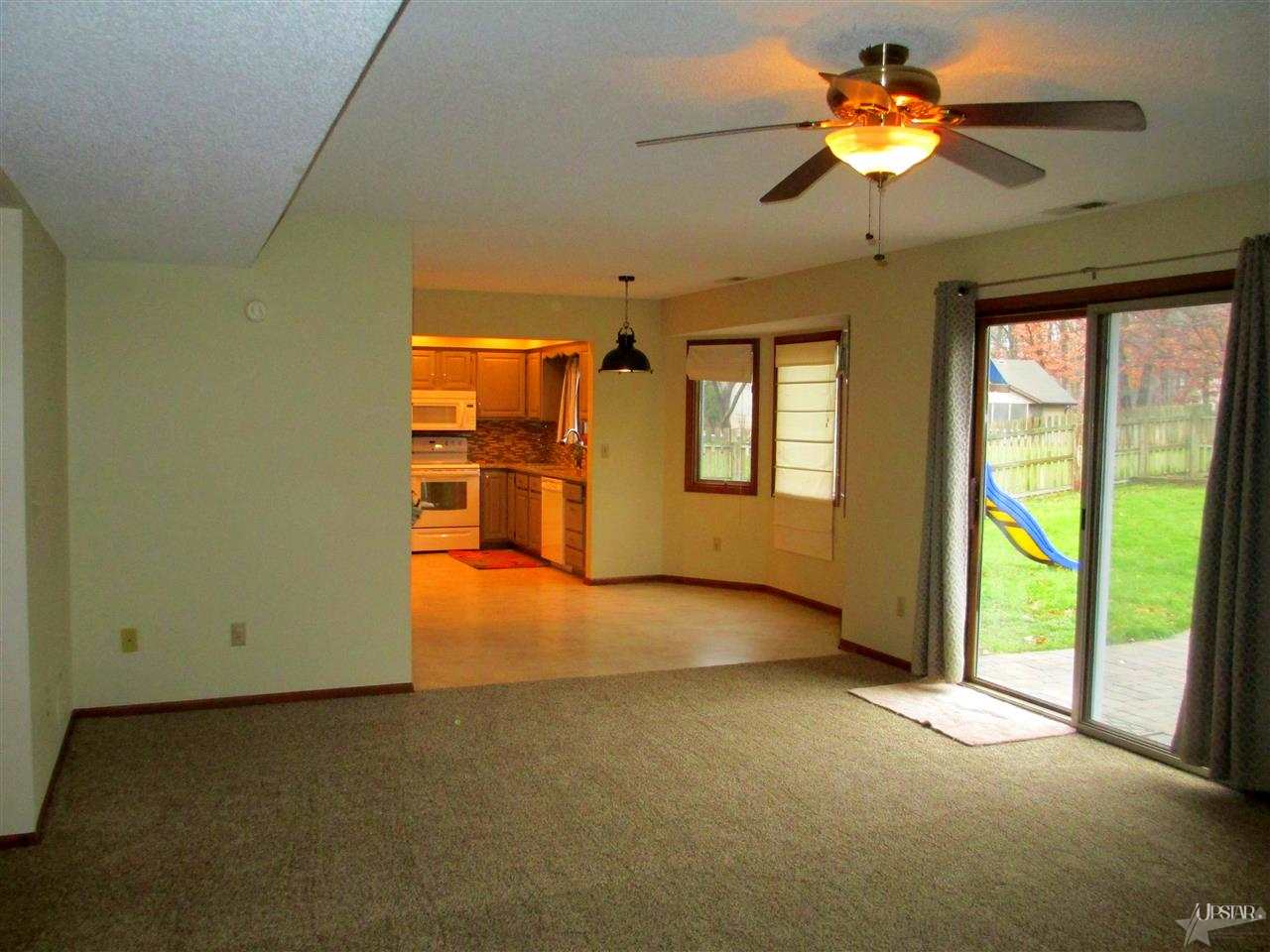 10020 Castle Ridge Place Fort Wayne, IN 46825 - Photo 6 of 30 Gallery Image 6
