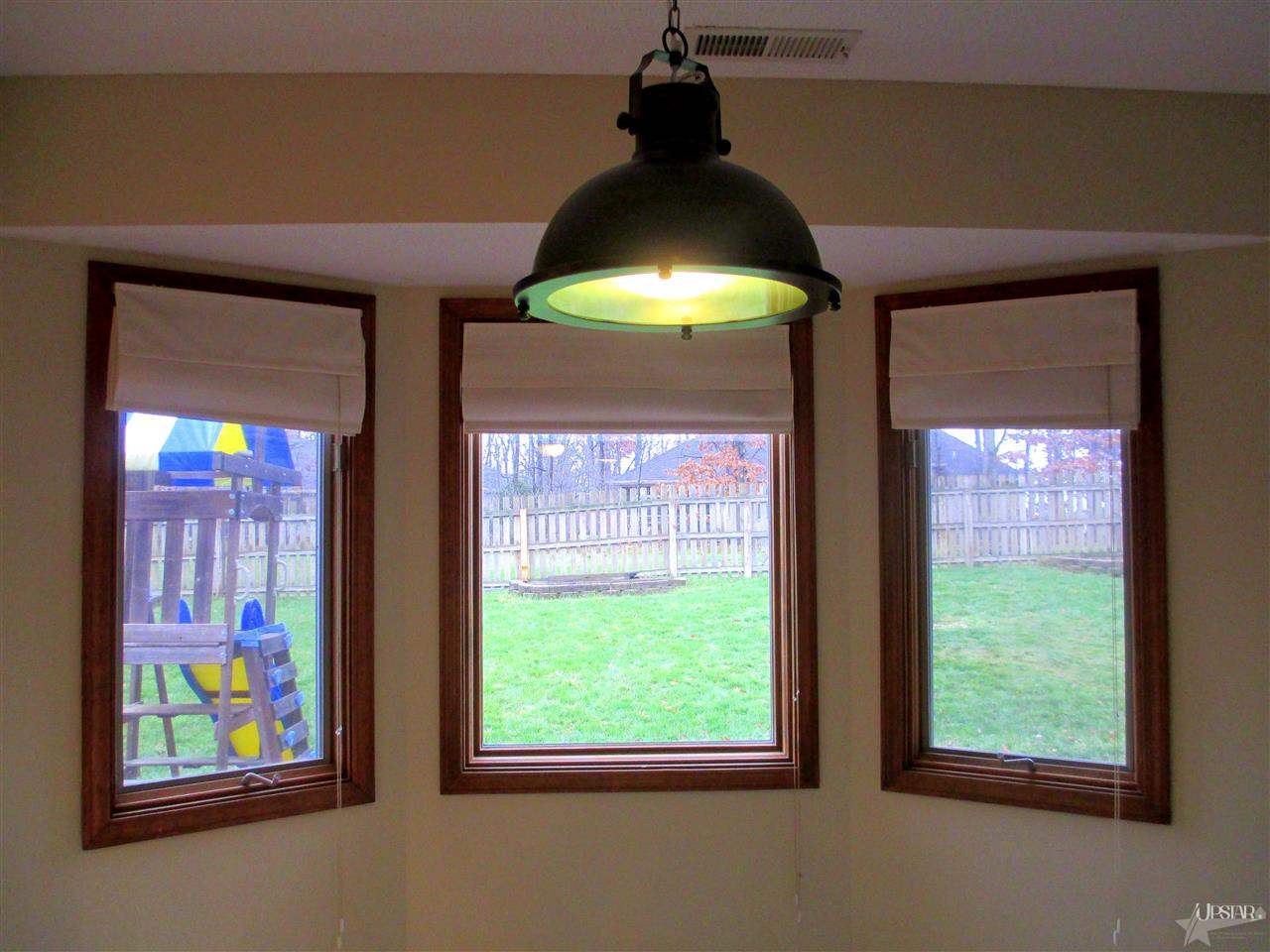 10020 Castle Ridge Place Fort Wayne, IN 46825 - Photo 10 of 30 Gallery Image 10