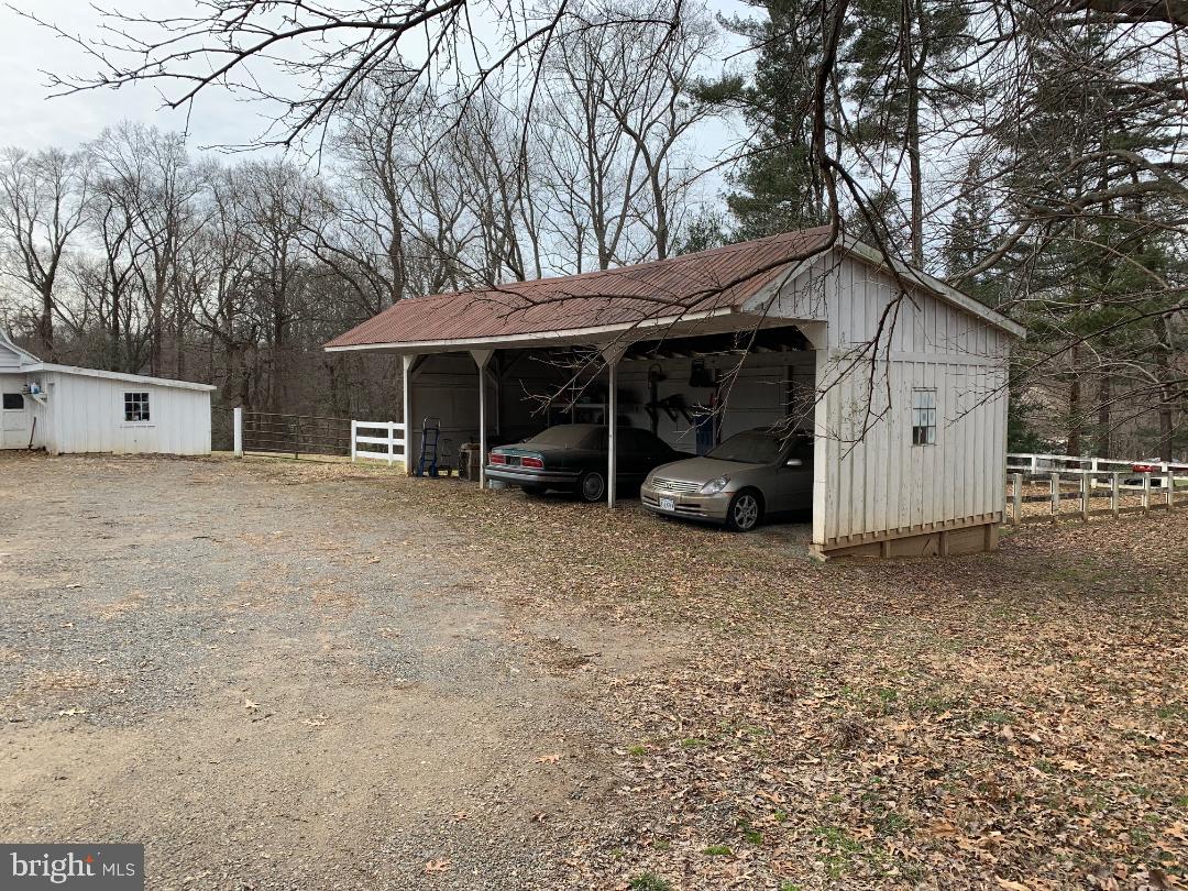 2190 Hunter Mill Road Vienna, VA 22181 - Photo 3 of 20 COVERED THREE CAR GARAGE
