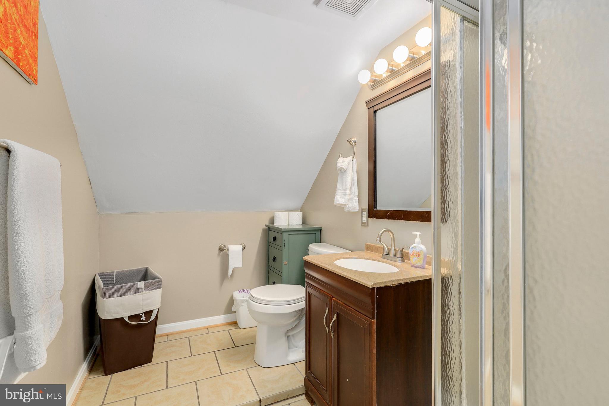 7769 Emerson Road Hyattsville, MD 20784 - Photo 19 of 30 Gallery Image 19