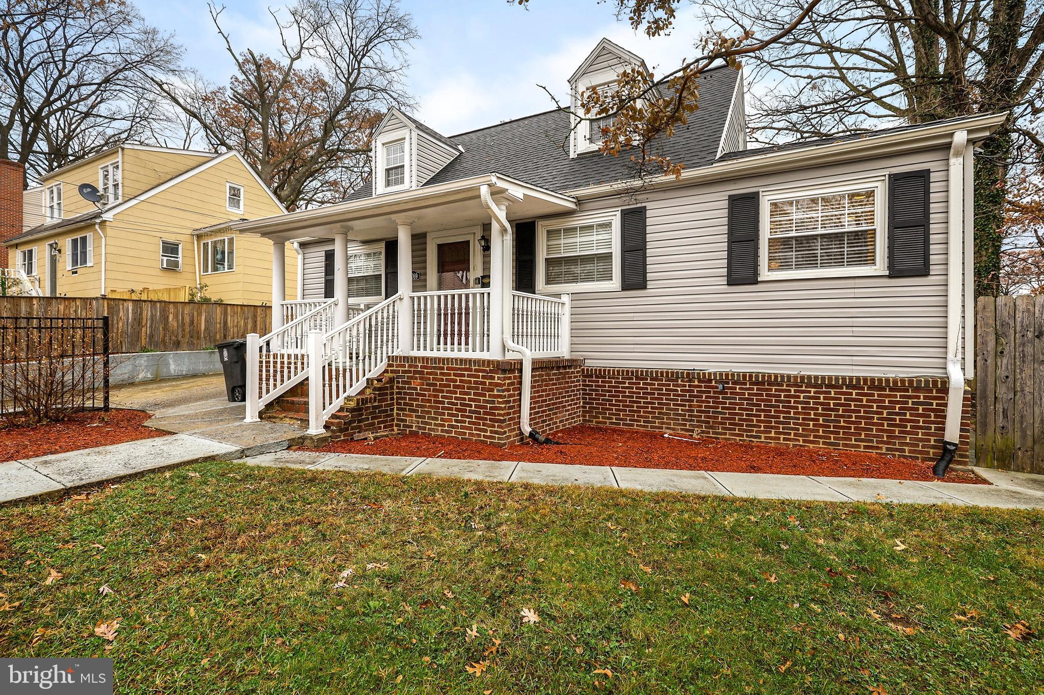 7769 Emerson Road Hyattsville, MD 20784 - Photo 3 of 30 Gallery Image 3