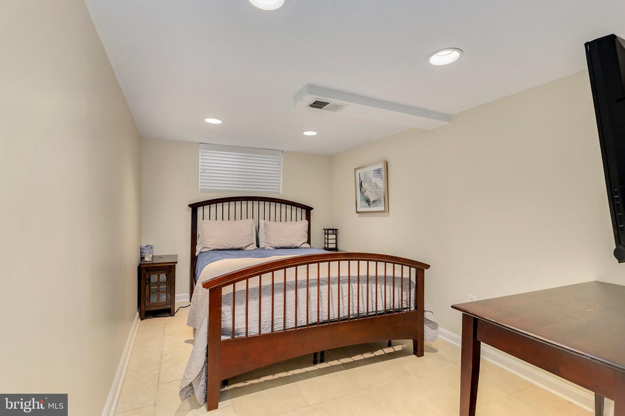 7769 Emerson Road Hyattsville, MD 20784 - Photo 25 of 30 Gallery Image 25