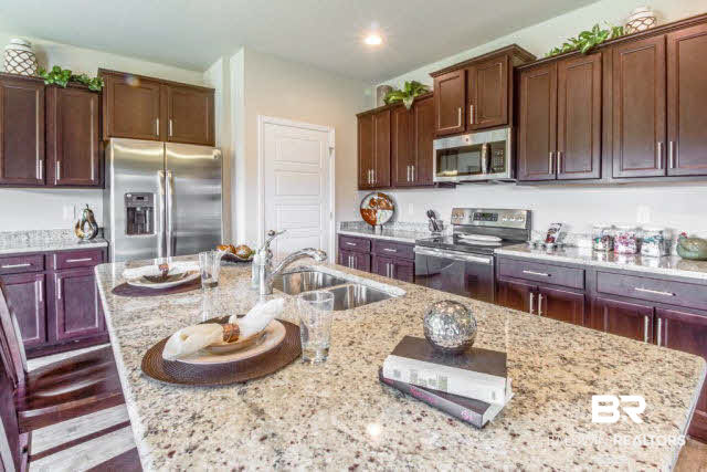 12246 Aurora Way Daphne, AL 36527 - Photo 12 of 18 kitchen
