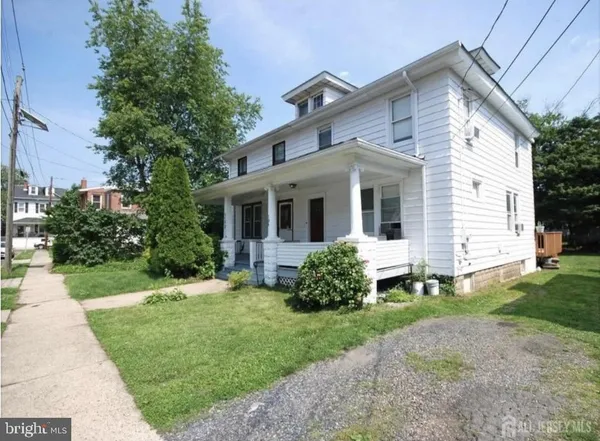 $1,800 | 104 Juniper Street, Burlington, NJ 08016