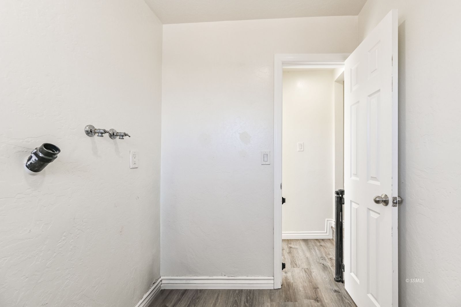 305 North Florence Street Ridgecrest, CA 93555 - Photo 23 of 30
