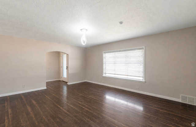 243 400 North Orem, UT 84057 - Photo 4 of 20