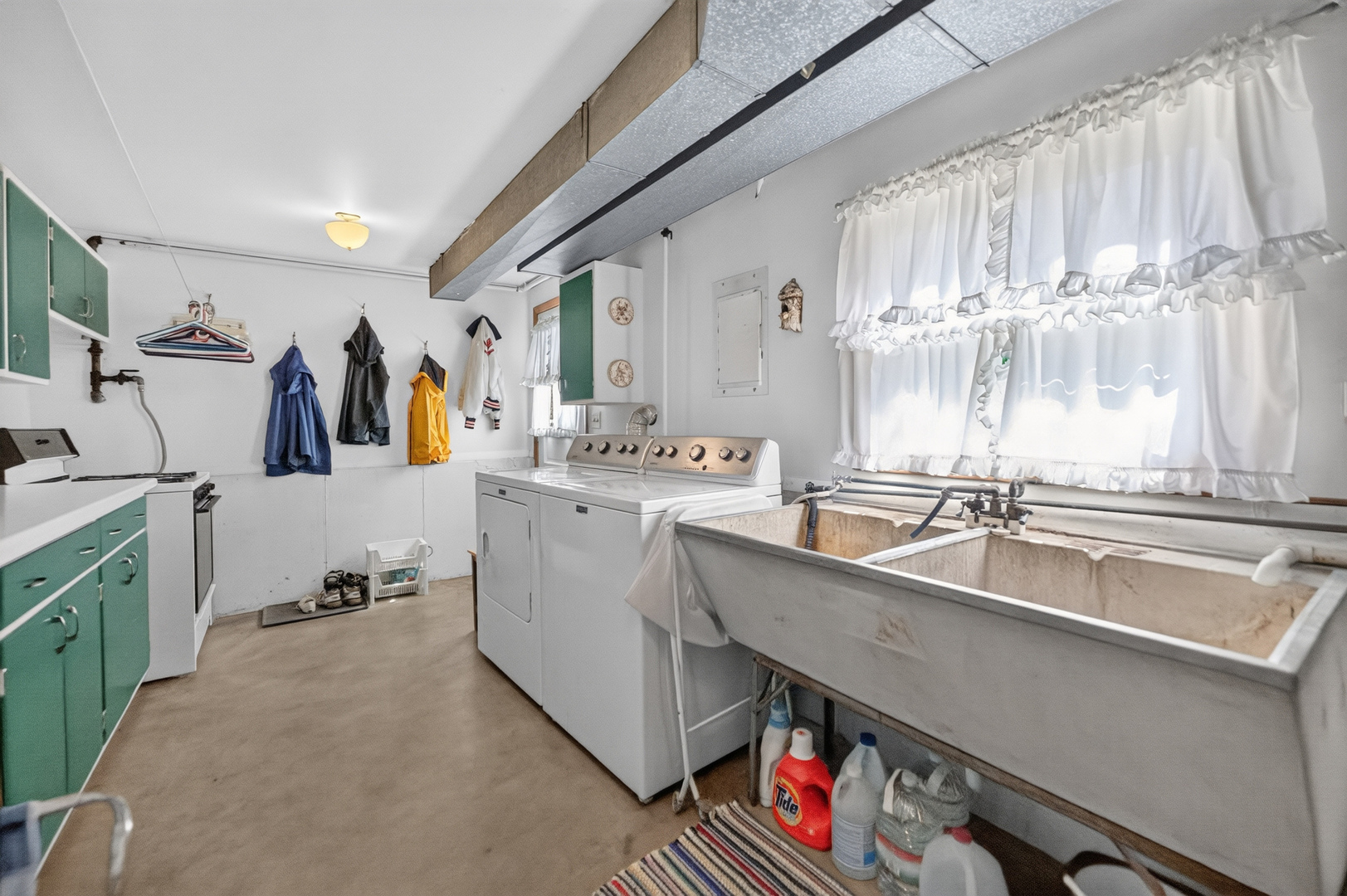 89 South Clarendon Avenue Addison, IL 60101 - Photo 39 of 67