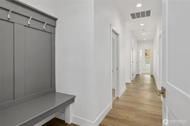 $679,900 | 204 East Ian Avenue, Ellensburg, WA 98926