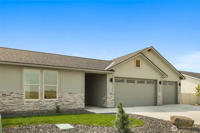 $679,900 | 204 East Ian Avenue, Ellensburg, WA 98926