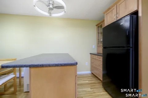637 Cove Road, Unit A3 Stamford, CT 06902 - Photo 3 of 7 a hallway with washer and dryer