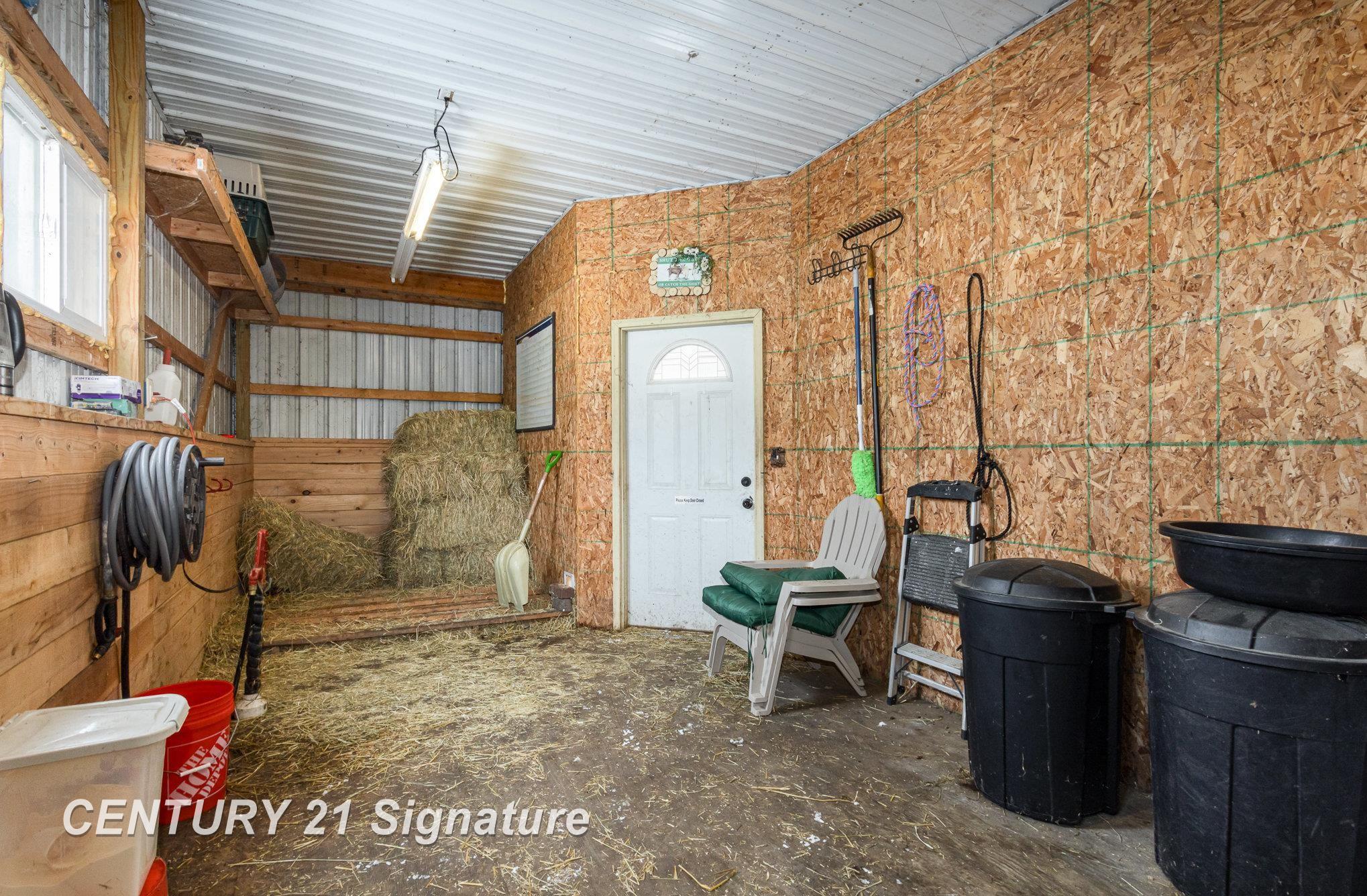 4644 Curve Road Freeland, MI 48623 - Photo 48 of 64