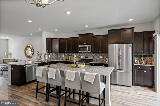 $3,400 | 6 Rome Way, Mount Laurel, NJ 08054