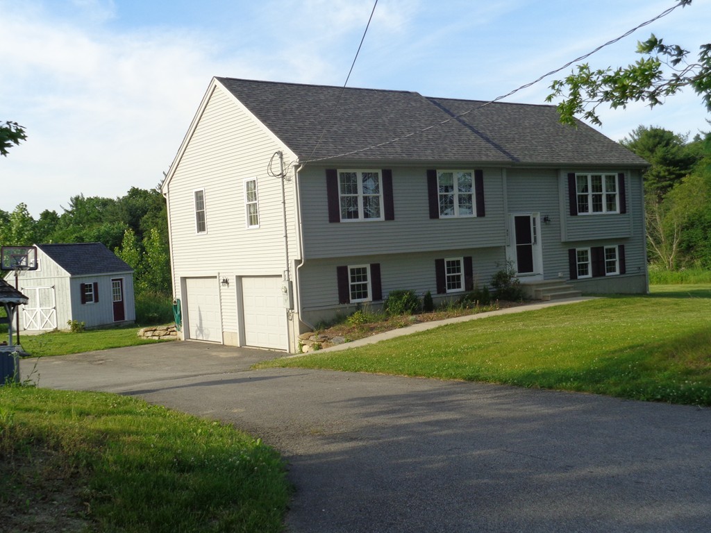 92 Cortis Road Dudley, MA 01571 - Photo 1 of 20 Gallery Image 1