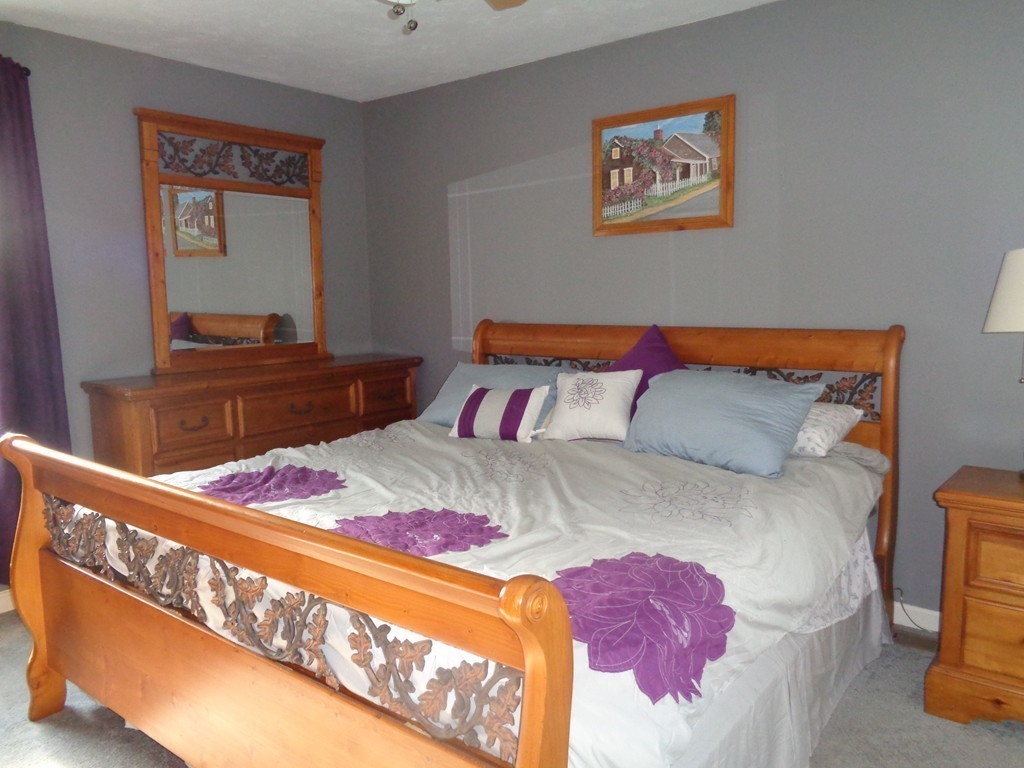 92 Cortis Road Dudley, MA 01571 - Photo 11 of 20 Gallery Image 11