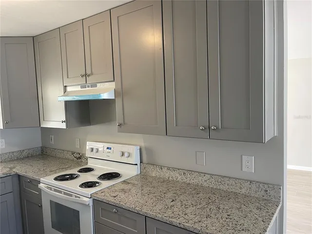 $2,450 | 1844 Bayshore Boulevard, Dunedin, FL 34698