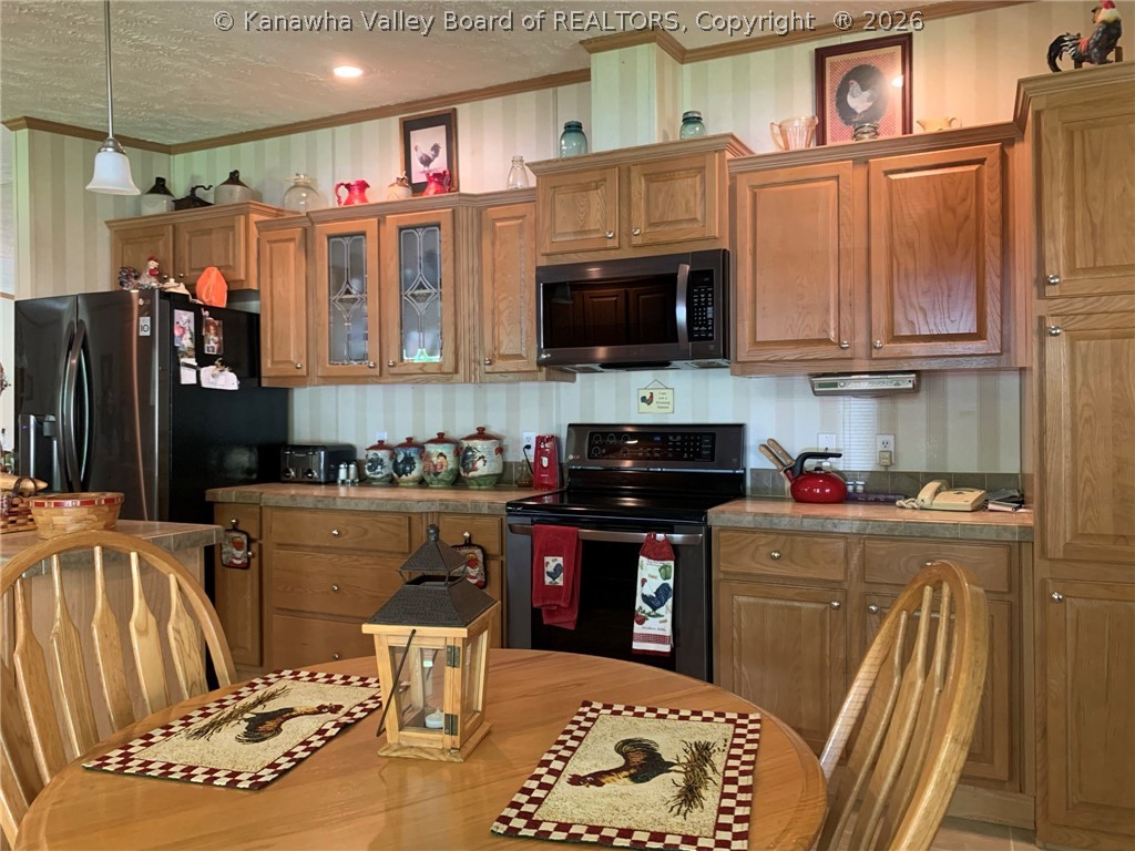 3655 Low Gap Road Danville, WV 25053 - Photo 13 of 47 Breakfast Area-Home #1