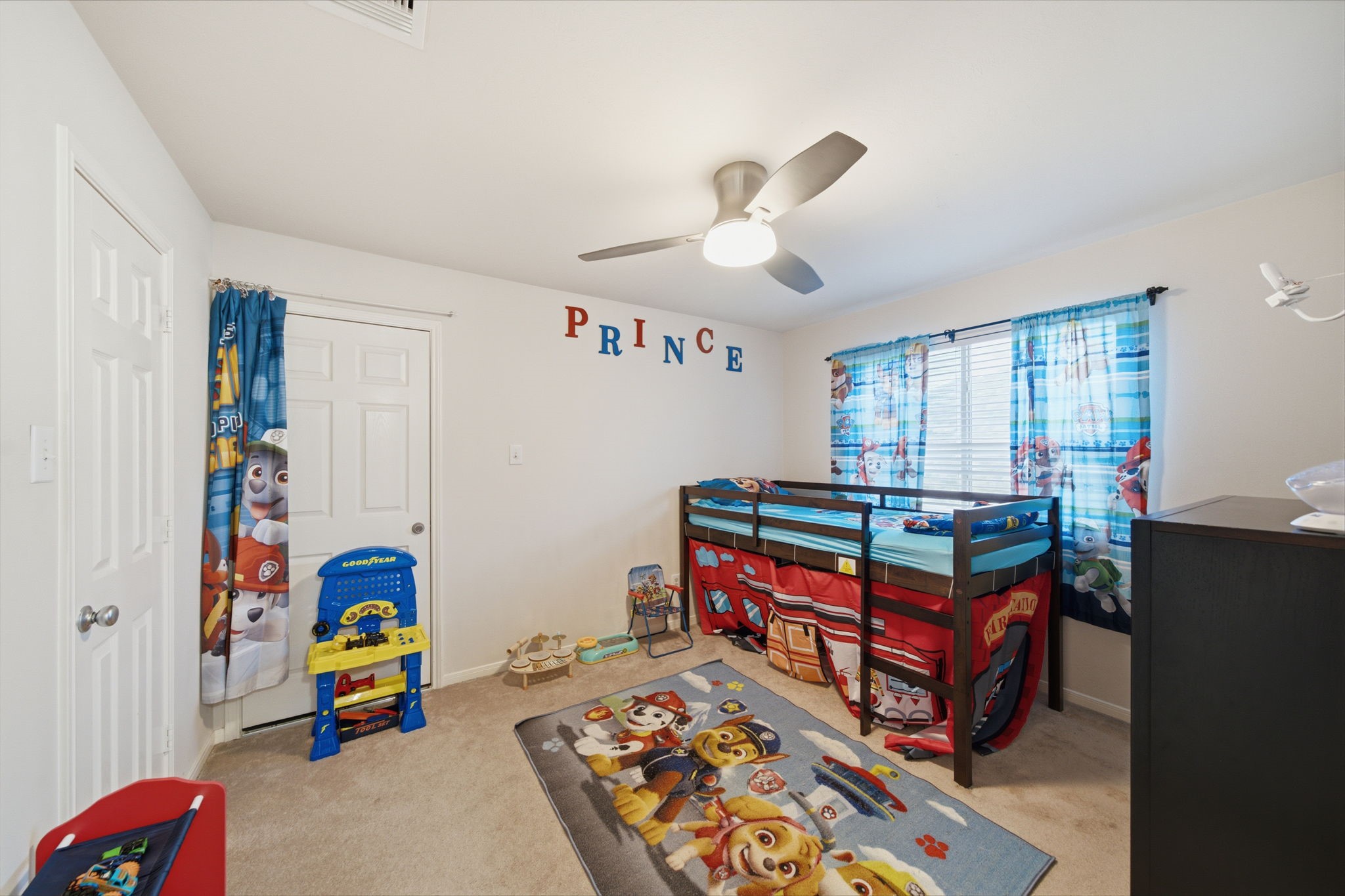 6619 Romsley Lane Houston, TX 77049 - Photo 15 of 21 Gallery Image 15