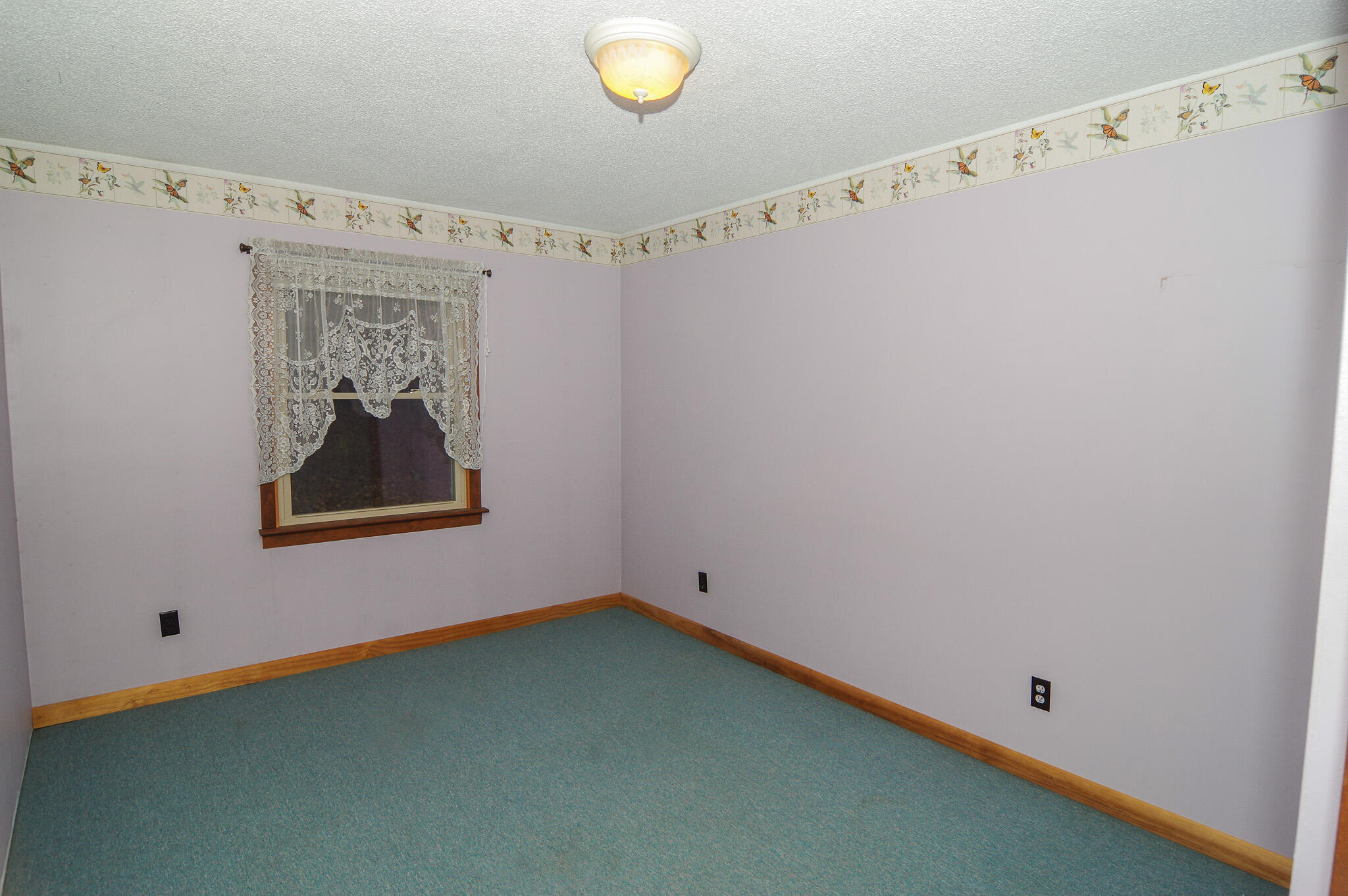 712 Avenue Road Corinth, ME 04427 - Photo 13 of 37 IMGP9463