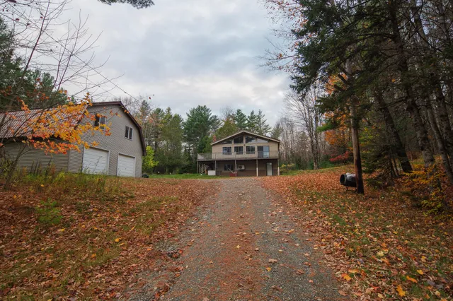 $290,000 | 712 Avenue Road, Corinth, ME 04427