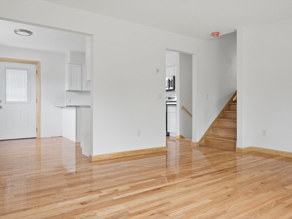 9 Weathervane Way Westerly, RI 02808 - Photo 9 of 25
