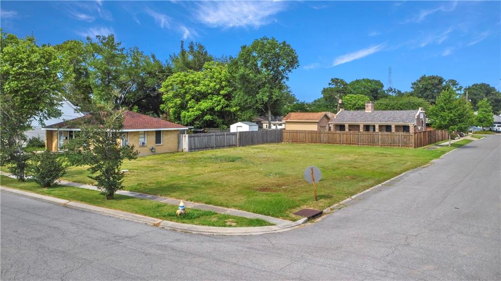 101 Ravan Avenue Harahan, LA 70123 - Photo 1 of 6 Gallery Image 1