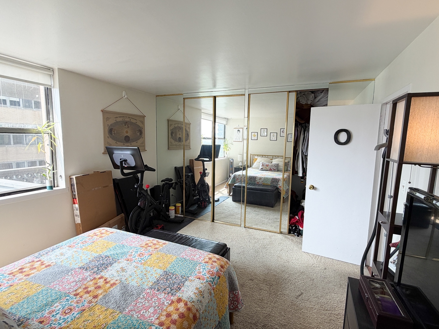 6301 North Sheridan Road, Unit 9V Chicago, IL 60660 - Photo 10 of 29 Gallery Image 10