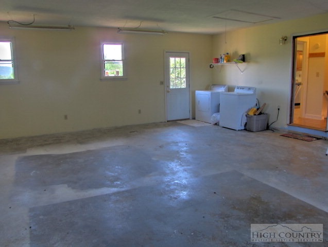 854 Parker Eller Road Lansing, NC 28643 - Photo 12 of 41 Gallery Image 12