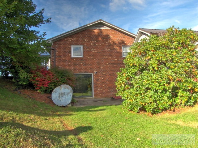 854 Parker Eller Road Lansing, NC 28643 - Photo 15 of 41 Gallery Image 15