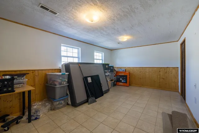 $215,000 | 210 Jolley Avenue, Douglas, WY 82633