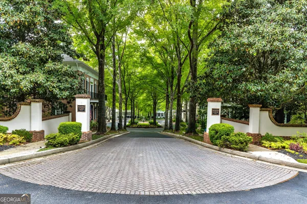 $350,000 | 221 North Cove Drive, Peachtree City, GA 30269