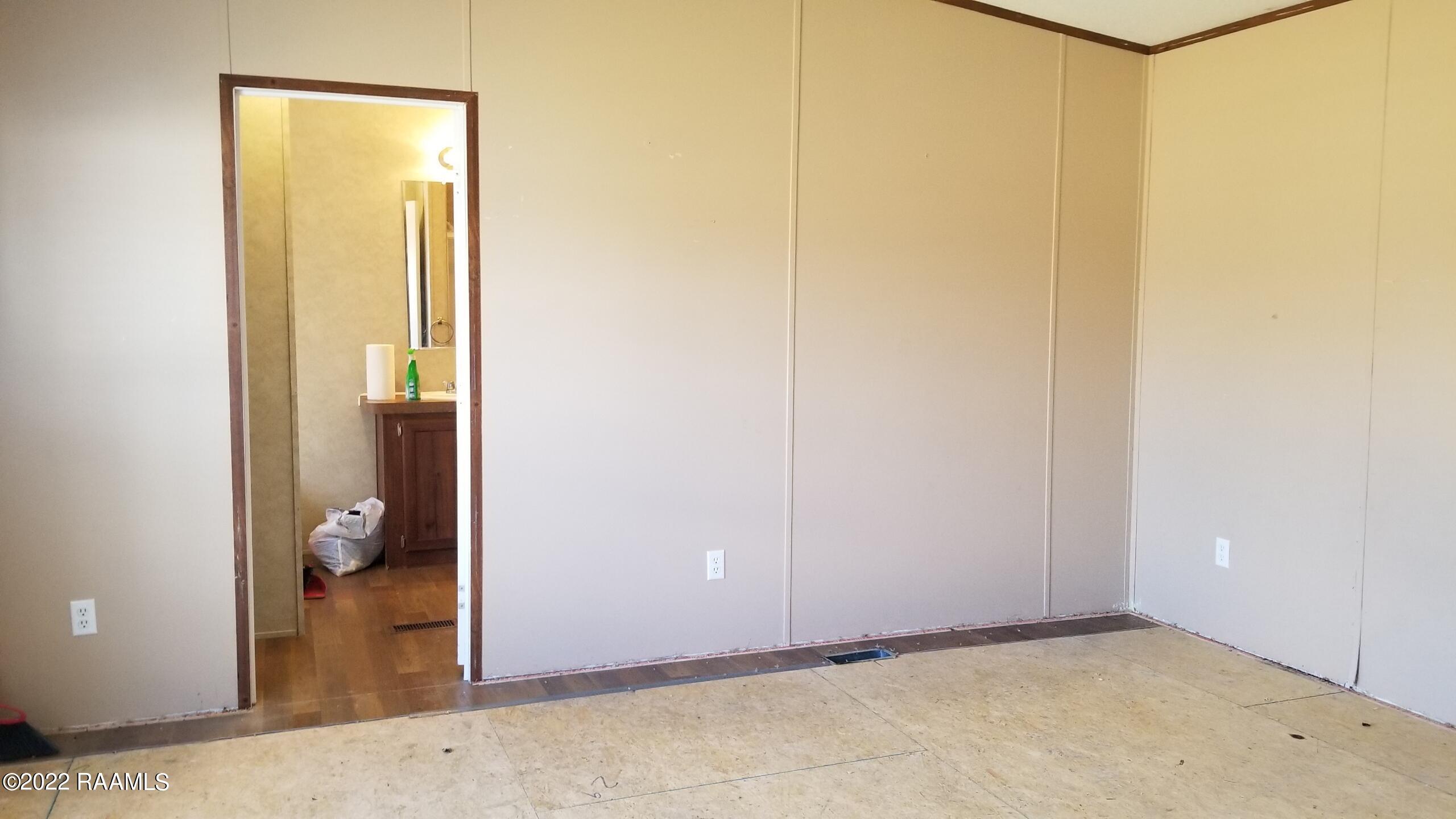 239 J B Road Lafayette, LA 70506 - Photo 7 of 11 Master