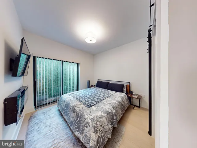 $3,295 | 2642 39th Street Northwest, Unit 2, Washington, DC 20007