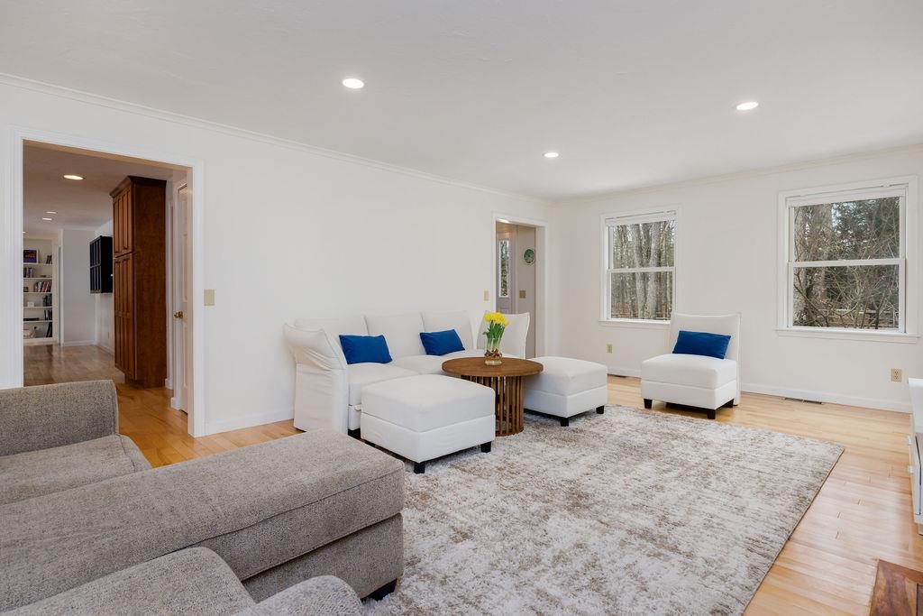 66 Oak Ridge Road Lebanon, NH 03784 - Photo 12 of 59