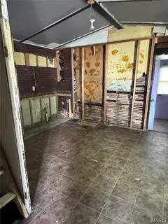 $49,900 | 720 Erskine Avenue, St. Louis, MO 63125