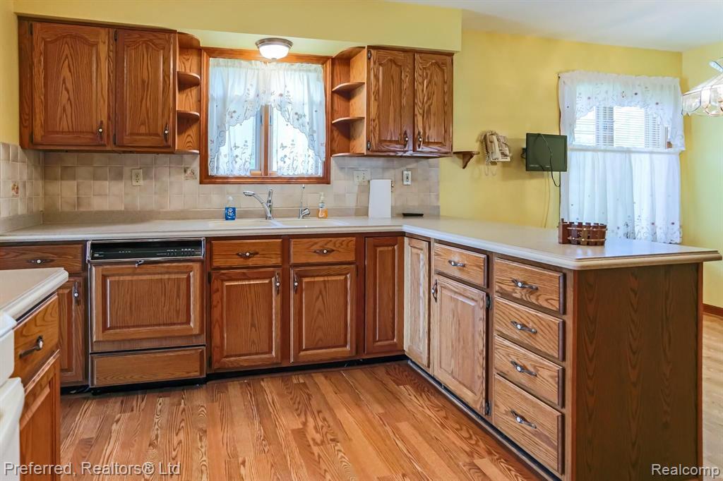5863 Mabley Hill Road Fenton, MI 48430 - Photo 20 of 48