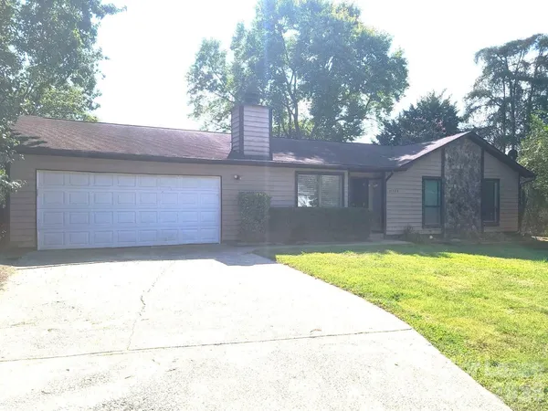 $2,090 | 11026 Vista Haven Drive, Charlotte, NC 28226