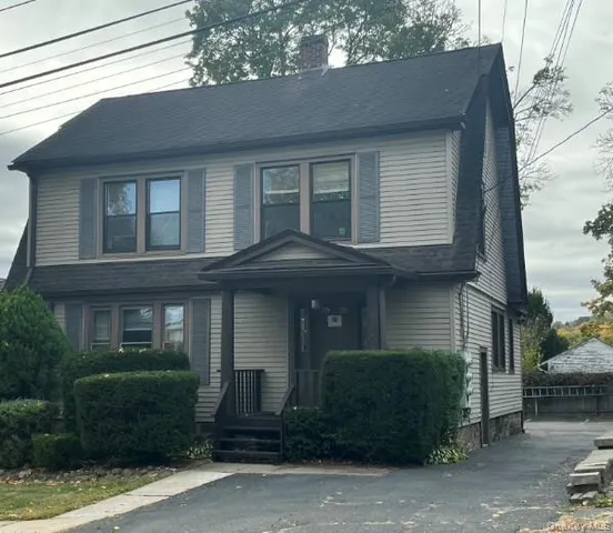$3,000 | 151 High Avenue, Unit 1, Nyack, NY 10960