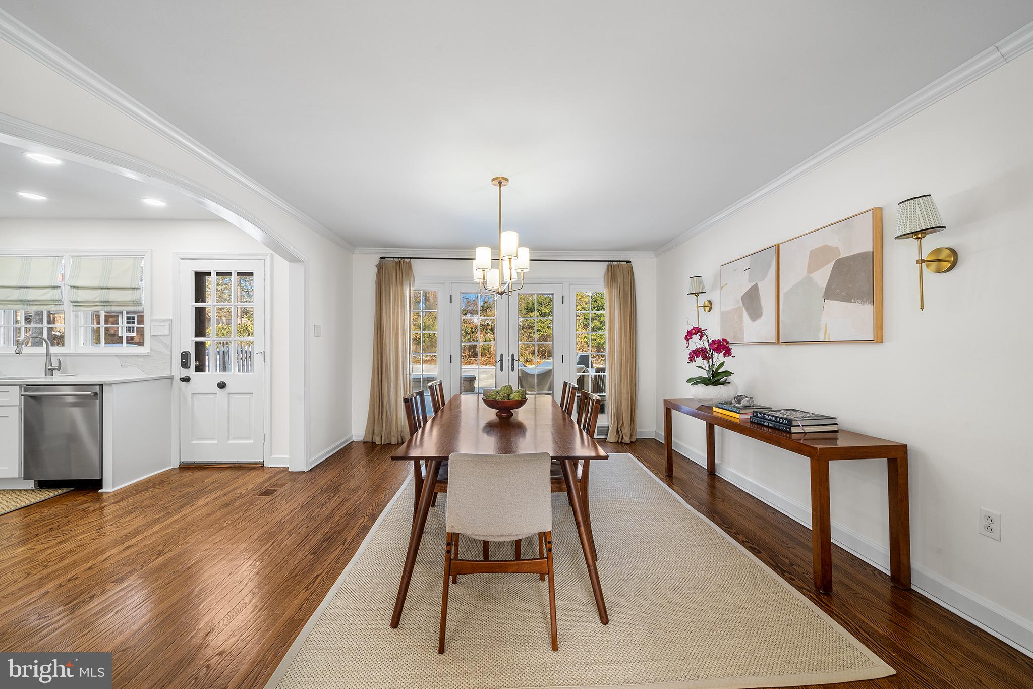 48 Northwoods Road Wayne, PA 19087 - Photo 14 of 31 a dining room with wooden floor and breakfast area