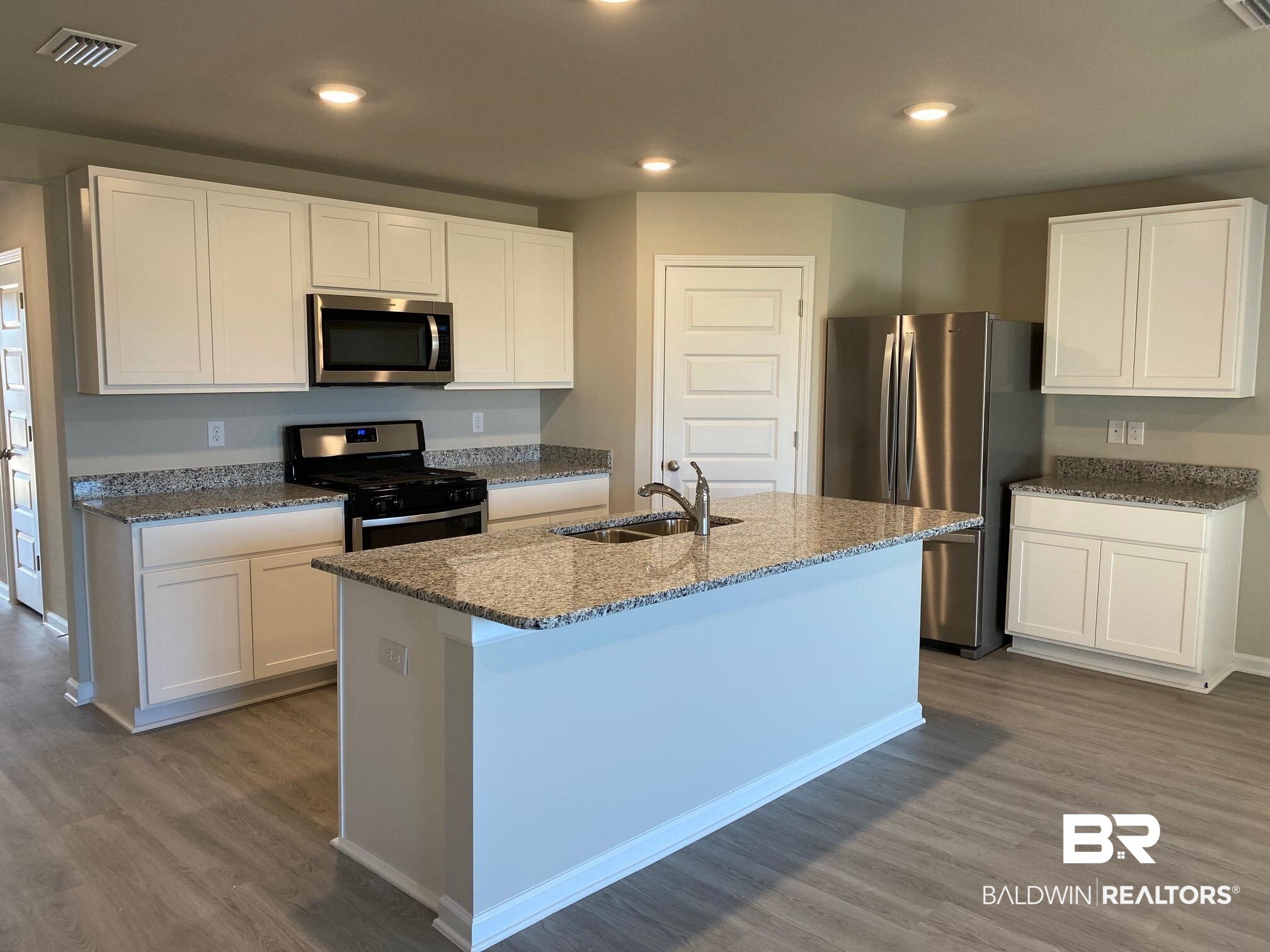 7991 Irwin Loop Daphne, AL 36526 - Photo 6 of 24