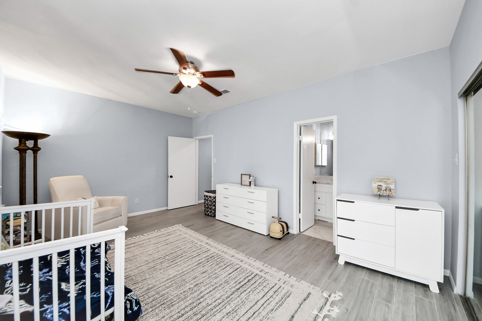 3800 Tanglewilde Street, Unit 503 Houston, TX 77063 - Photo 14 of 27