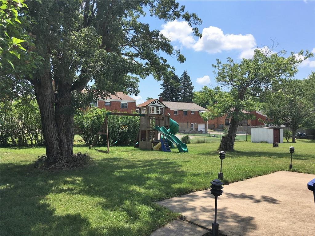 5339 Blossom Road Pittsburgh, PA 15236 - Photo 2 of 14 Gallery Image 2