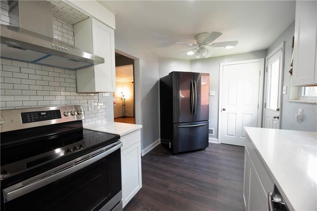 5339 Blossom Road Pittsburgh, PA 15236 - Photo 7 of 14 Gallery Image 7