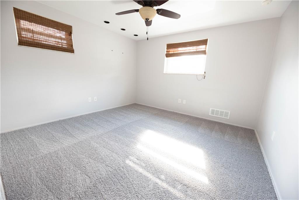 5339 Blossom Road Pittsburgh, PA 15236 - Photo 8 of 14 Gallery Image 8