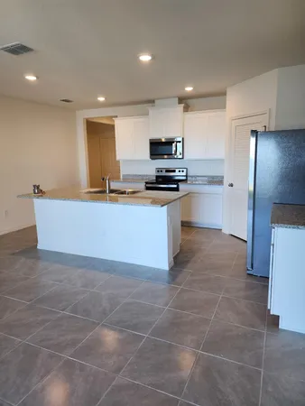 $2,350 | 4946 Barr Street, West Melbourne, FL 32904