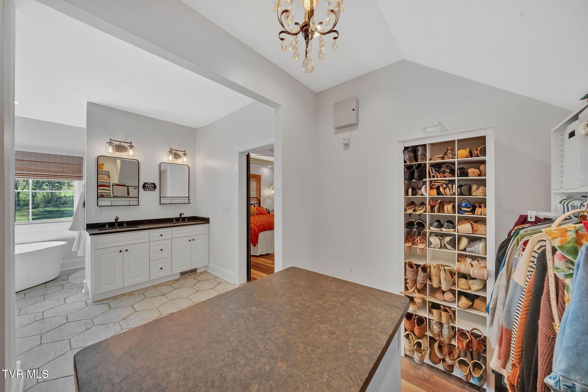 136 Shepherd Road Johnson City, TN 37601 - Photo 26 of 50 16-web-or-mls-DSC05649