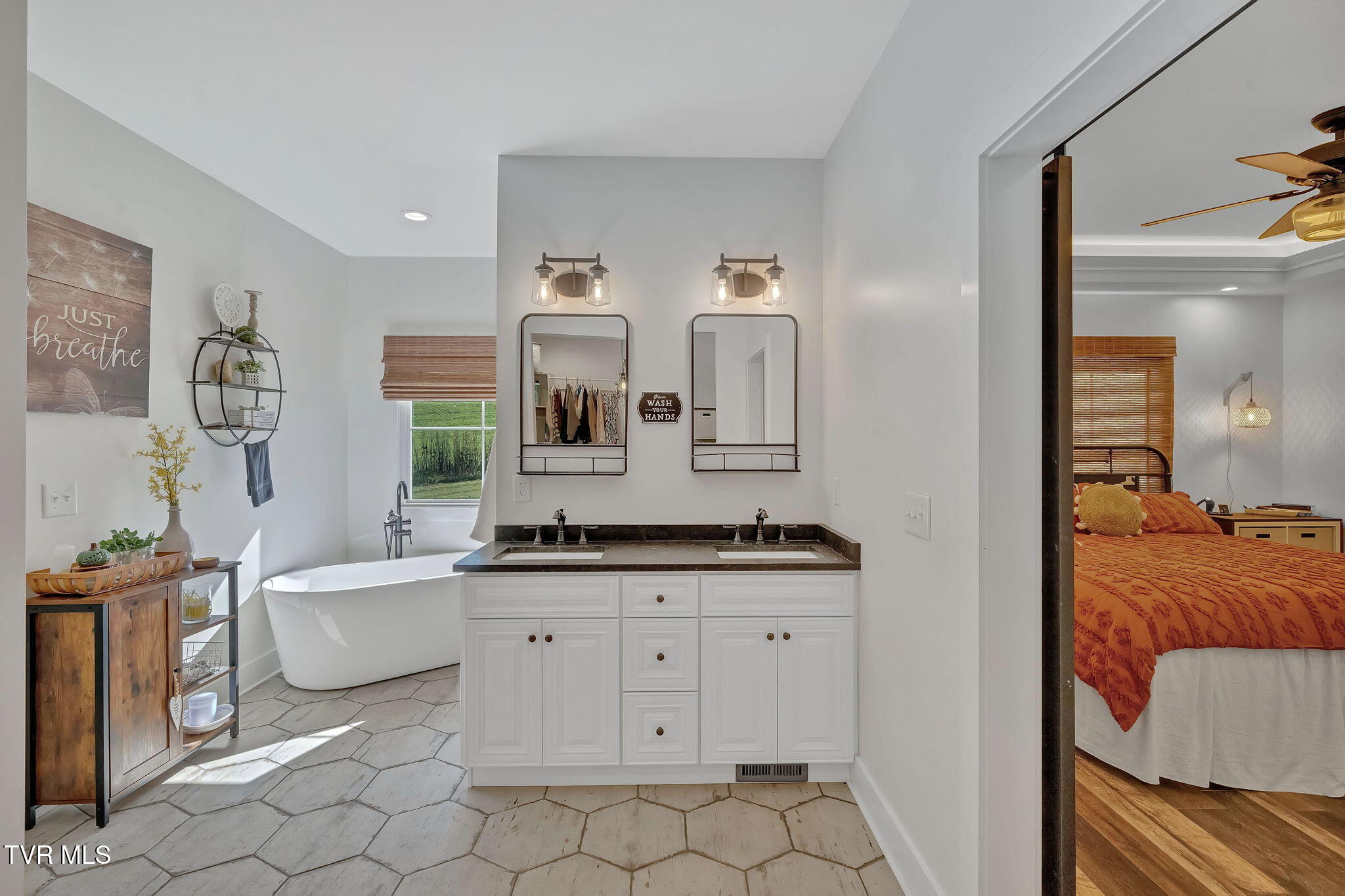 136 Shepherd Road Johnson City, TN 37601 - Photo 27 of 50 18-web-or-mls-DSC05655