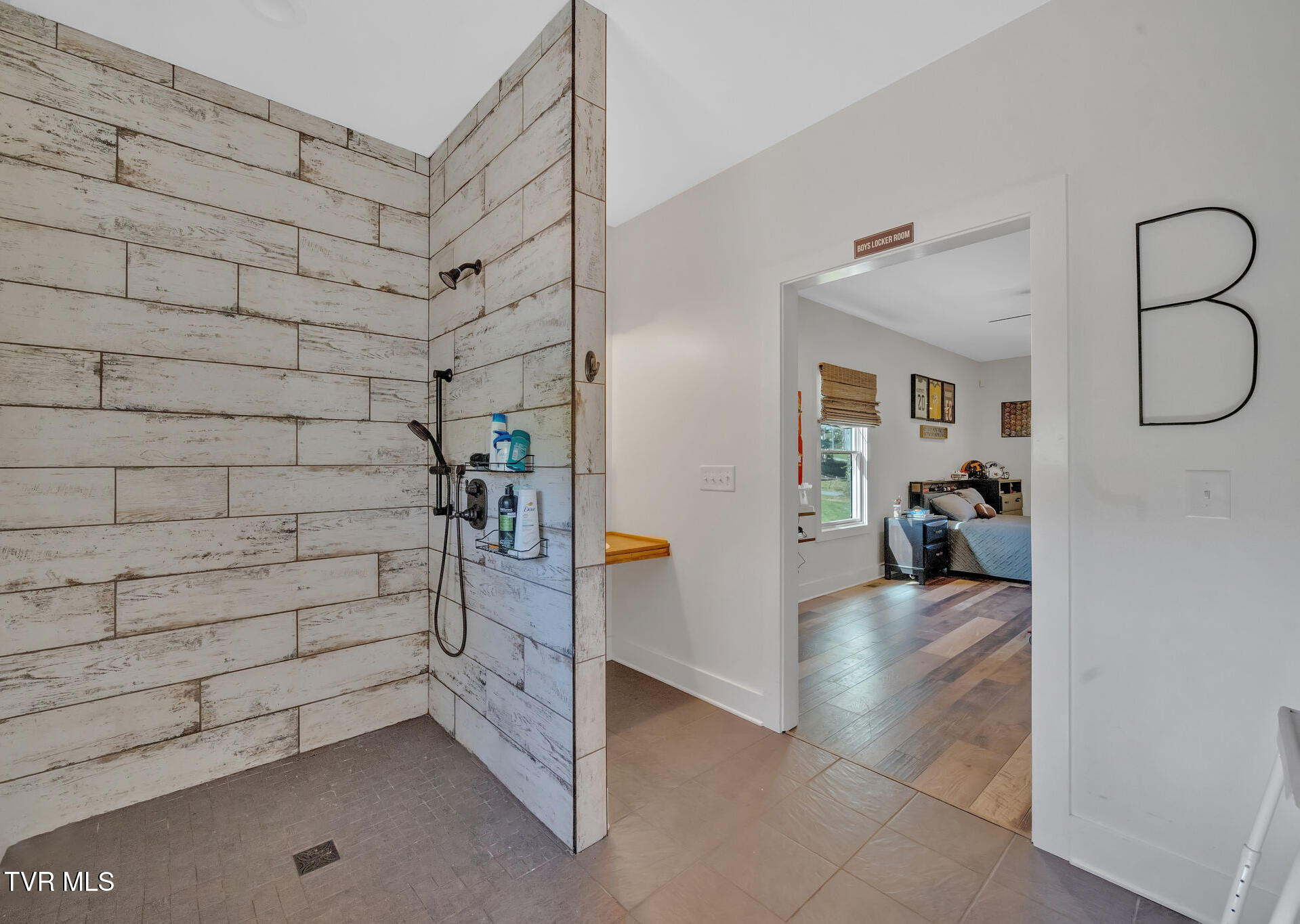 136 Shepherd Road Johnson City, TN 37601 - Photo 34 of 50 46-web-or-mls-DSC05745